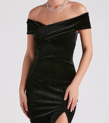 Mary Off-The-Shoulder Velvet Midi Dress