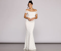 Adley Lace Gown