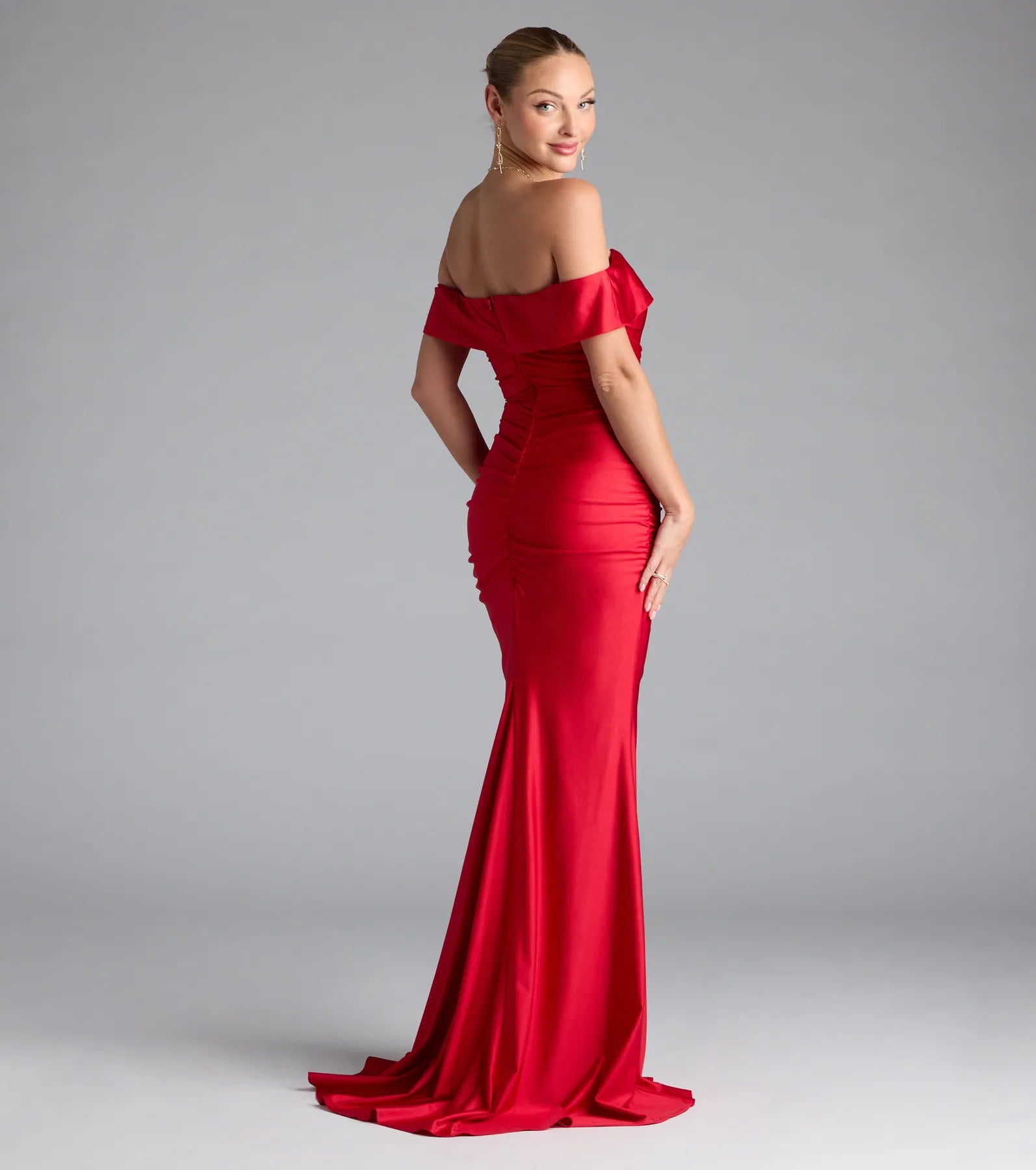 Alicia Off-The-Shoulder Mermaid Formal Dress