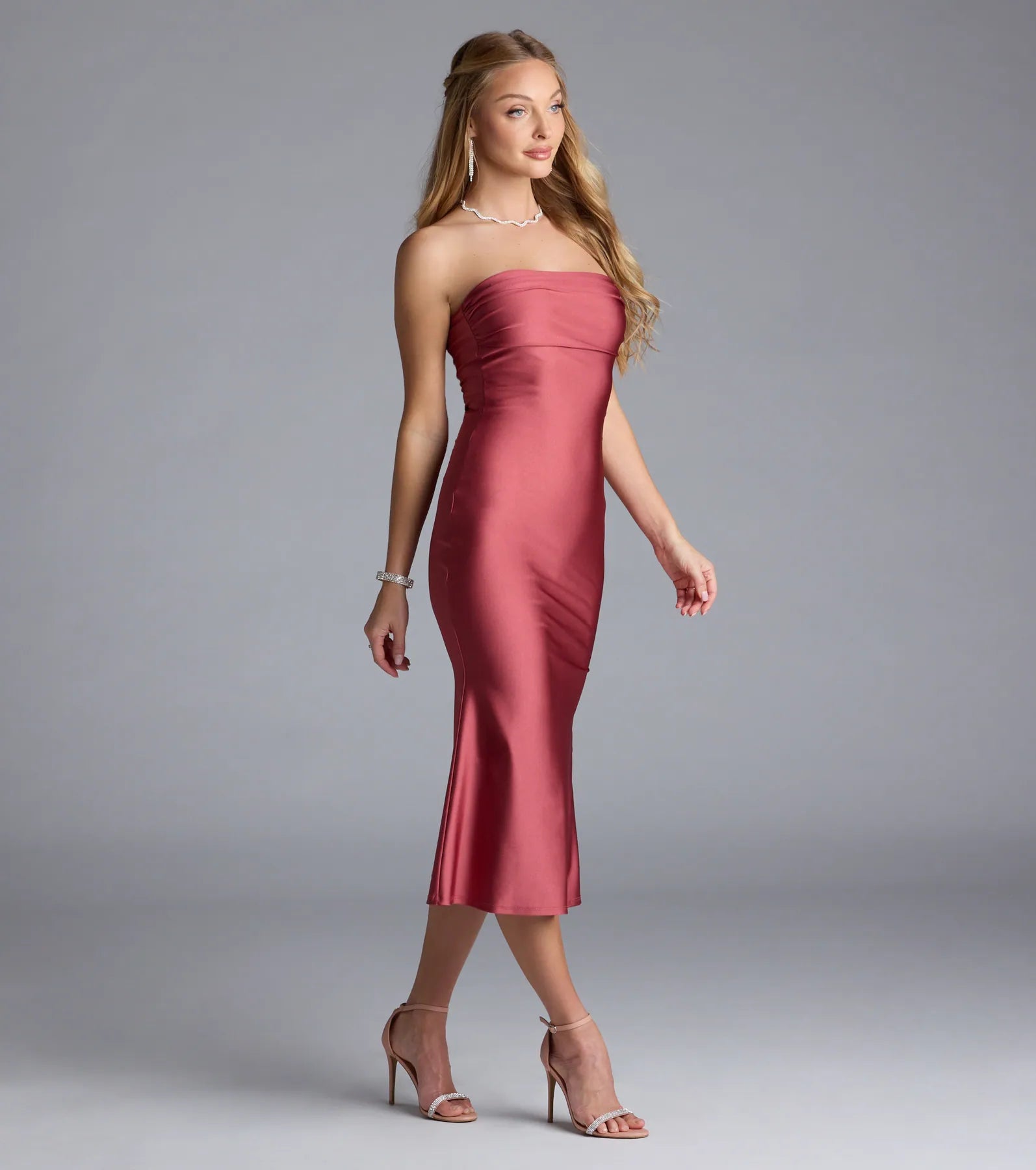 Keep It Sleek Midi Dress