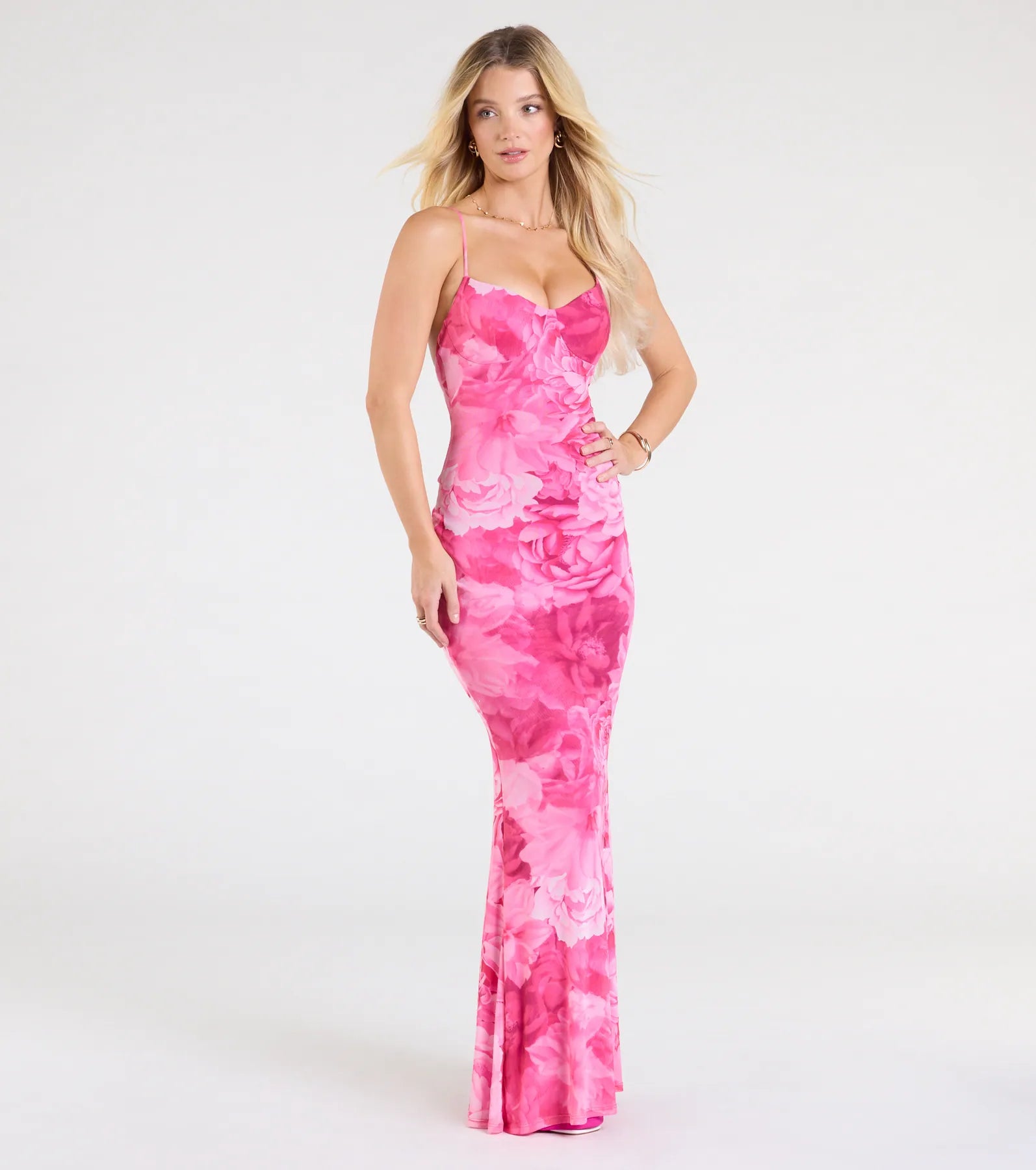 Gorgeous Look Floral Mesh Maxi Dress