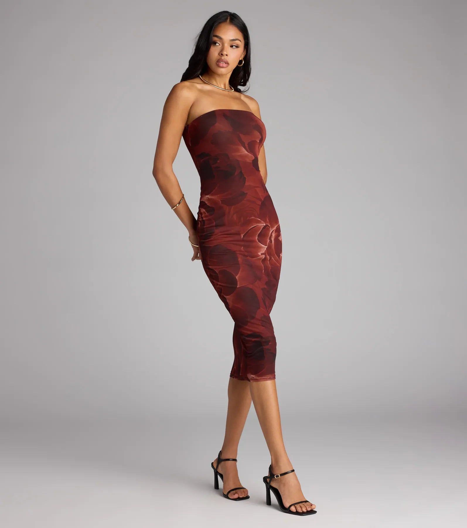 Chic Glimpse Floral Tube Midi Dress