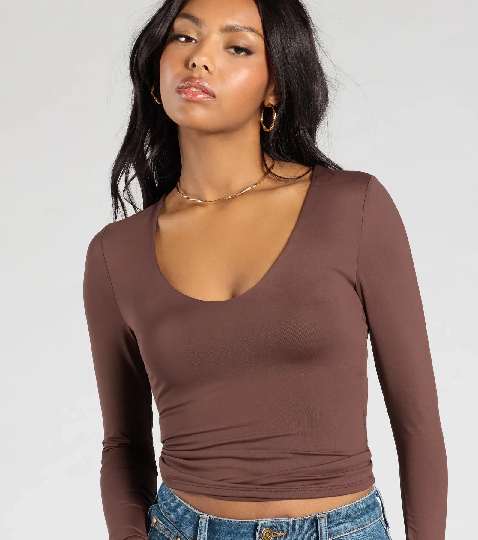 Start With The Basic V-Neck Crop Top