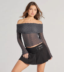 2000s Classic Off-The-Shoulder Texture Crop Top