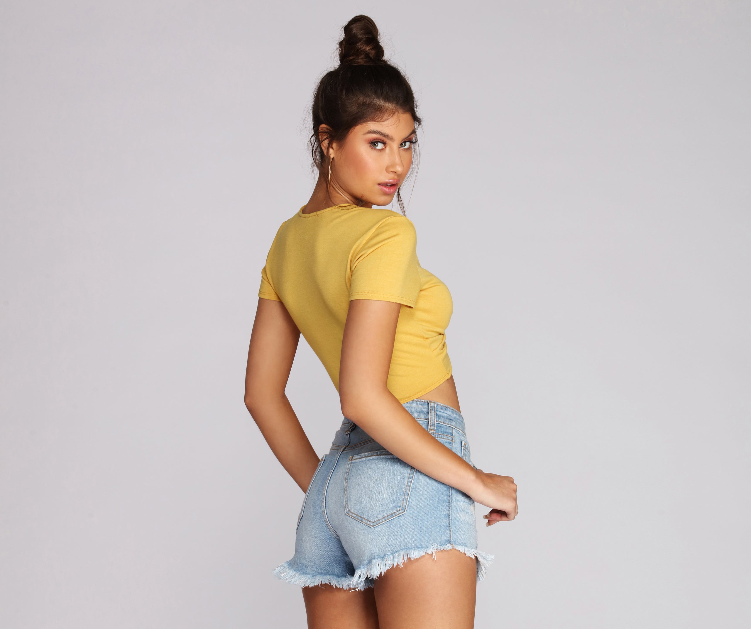 Twist And Style Crop Top