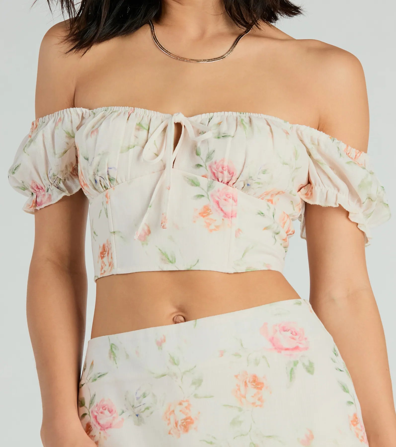 Prettiest Vibe Puff Sleeve Floral Woven Crop Top