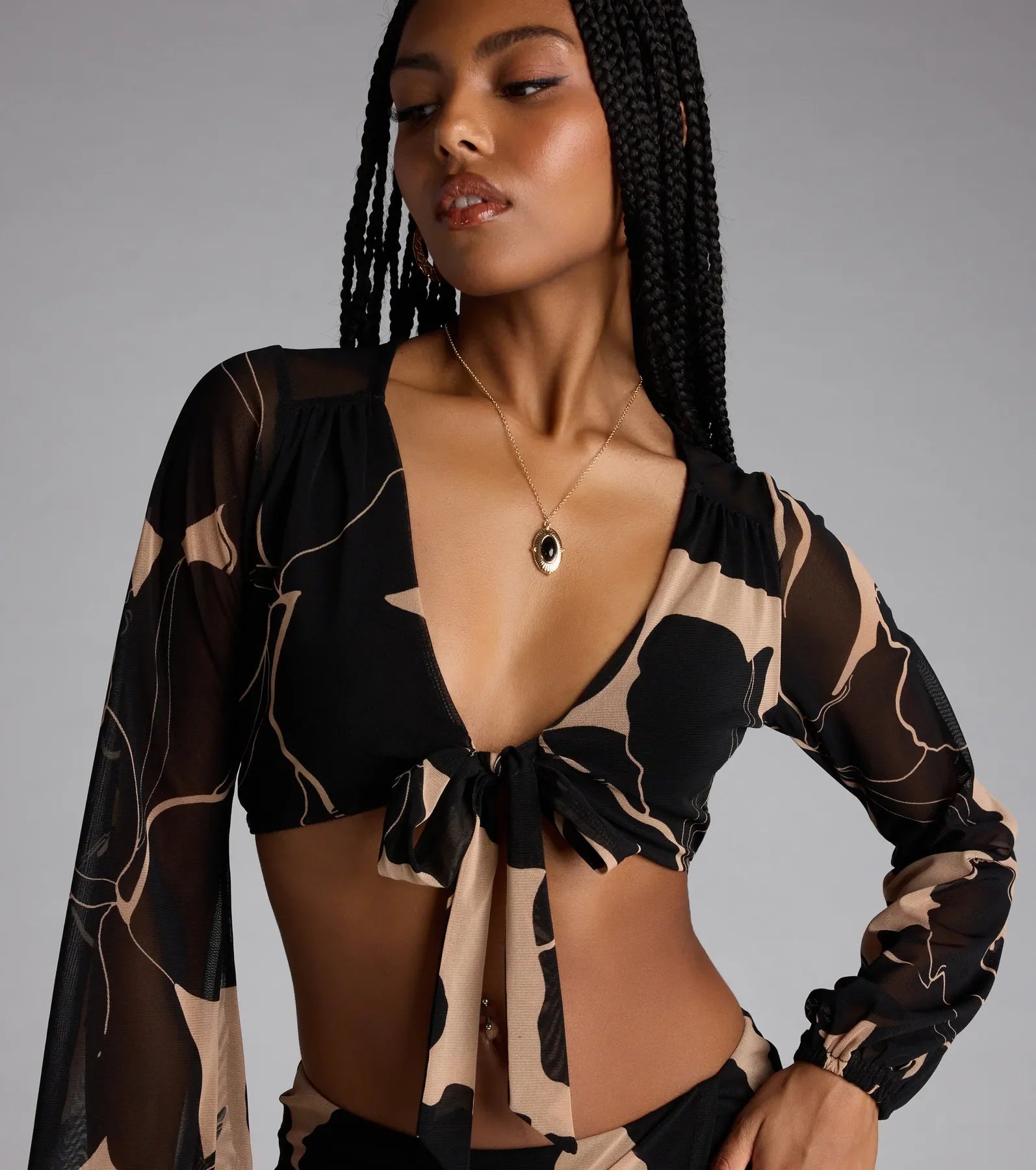 Resort Calling Mesh Tie Front Top