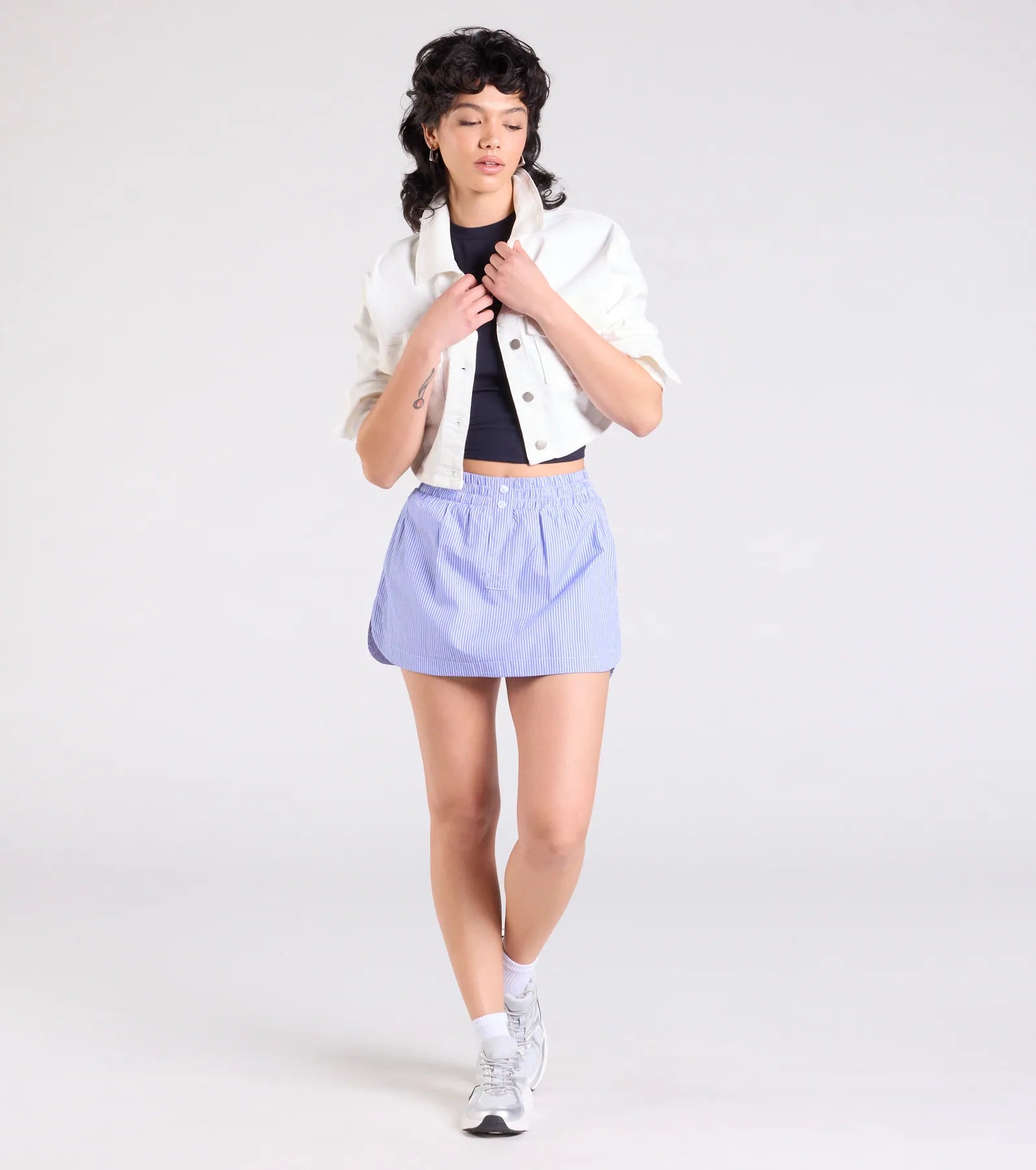 Trendy Classic Cropped Denim Jacket