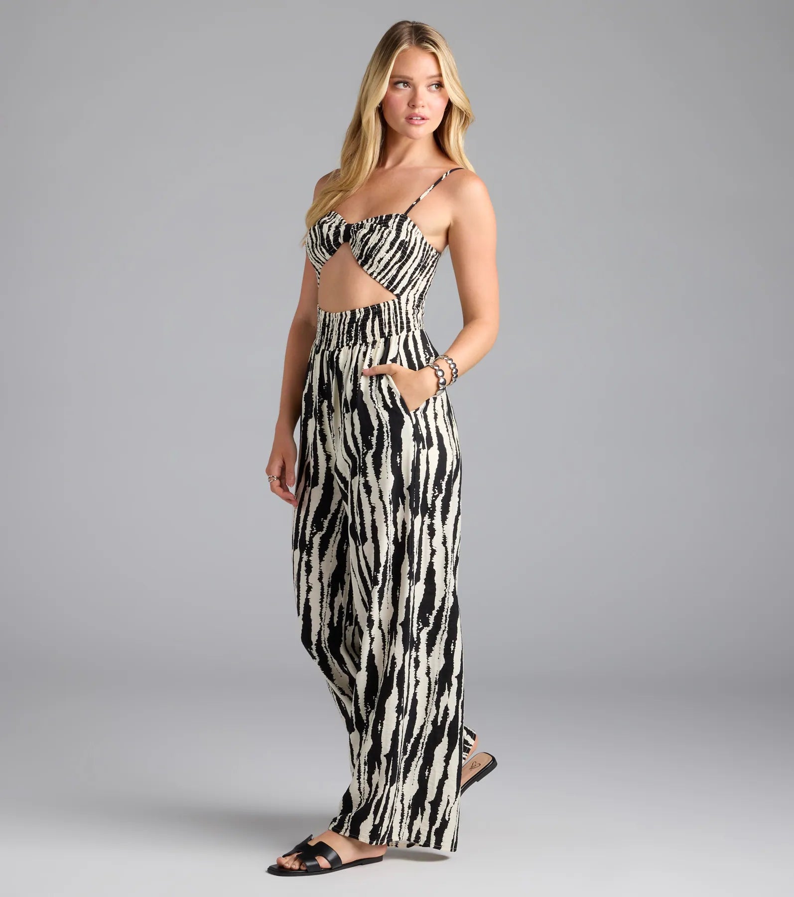 Remarkable Energy Abstract Striped Wide-Leg Jumpsuit