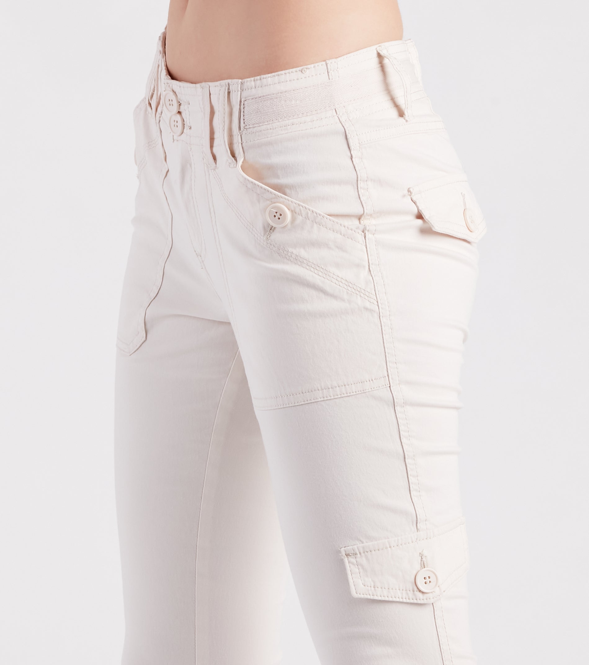 On The Low-Rise Cargo Flare Pants