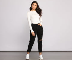 High Rise Destructed Boyfriend Jeans