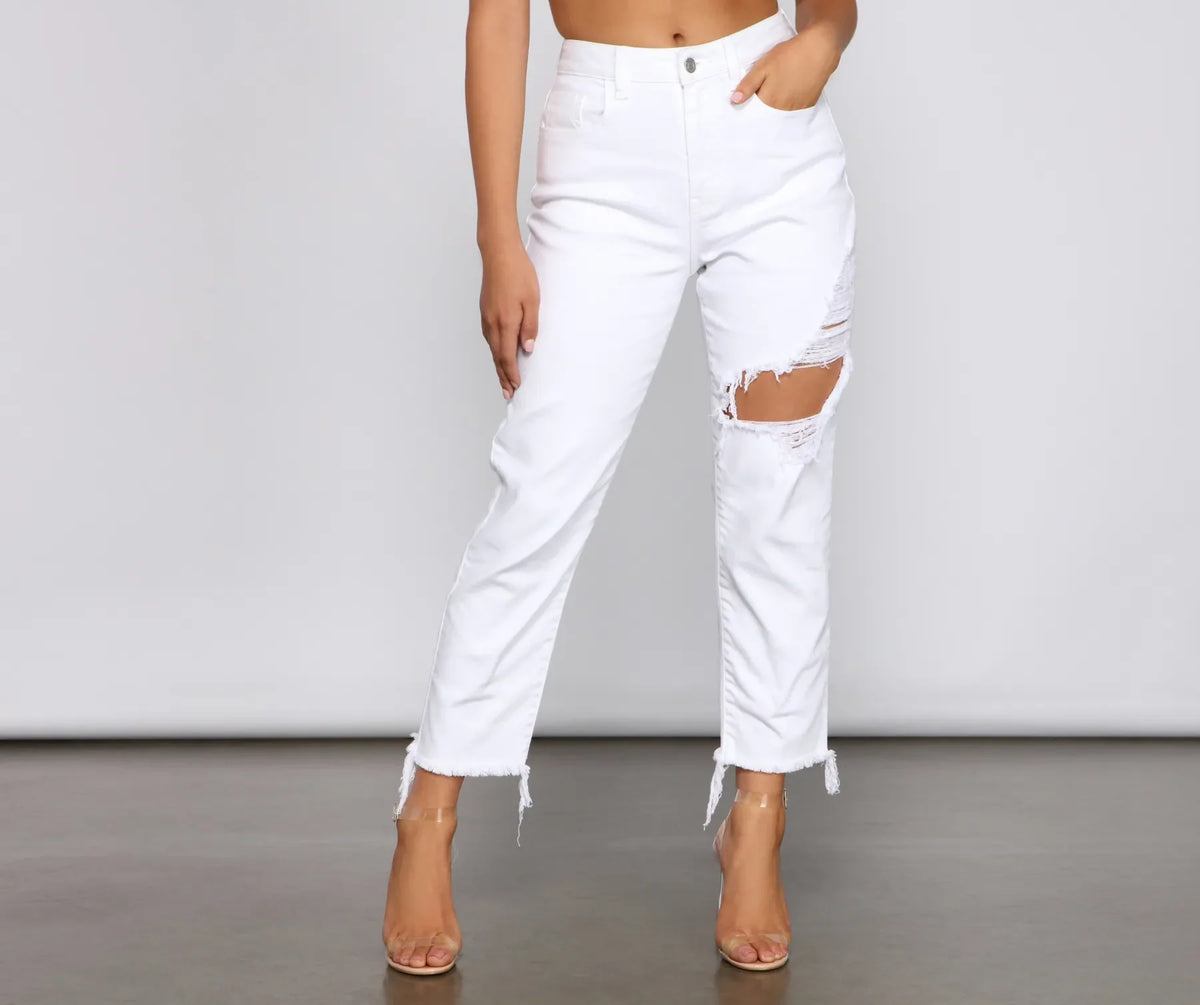 High-Rise Destructed And Frayed Mom Jeans