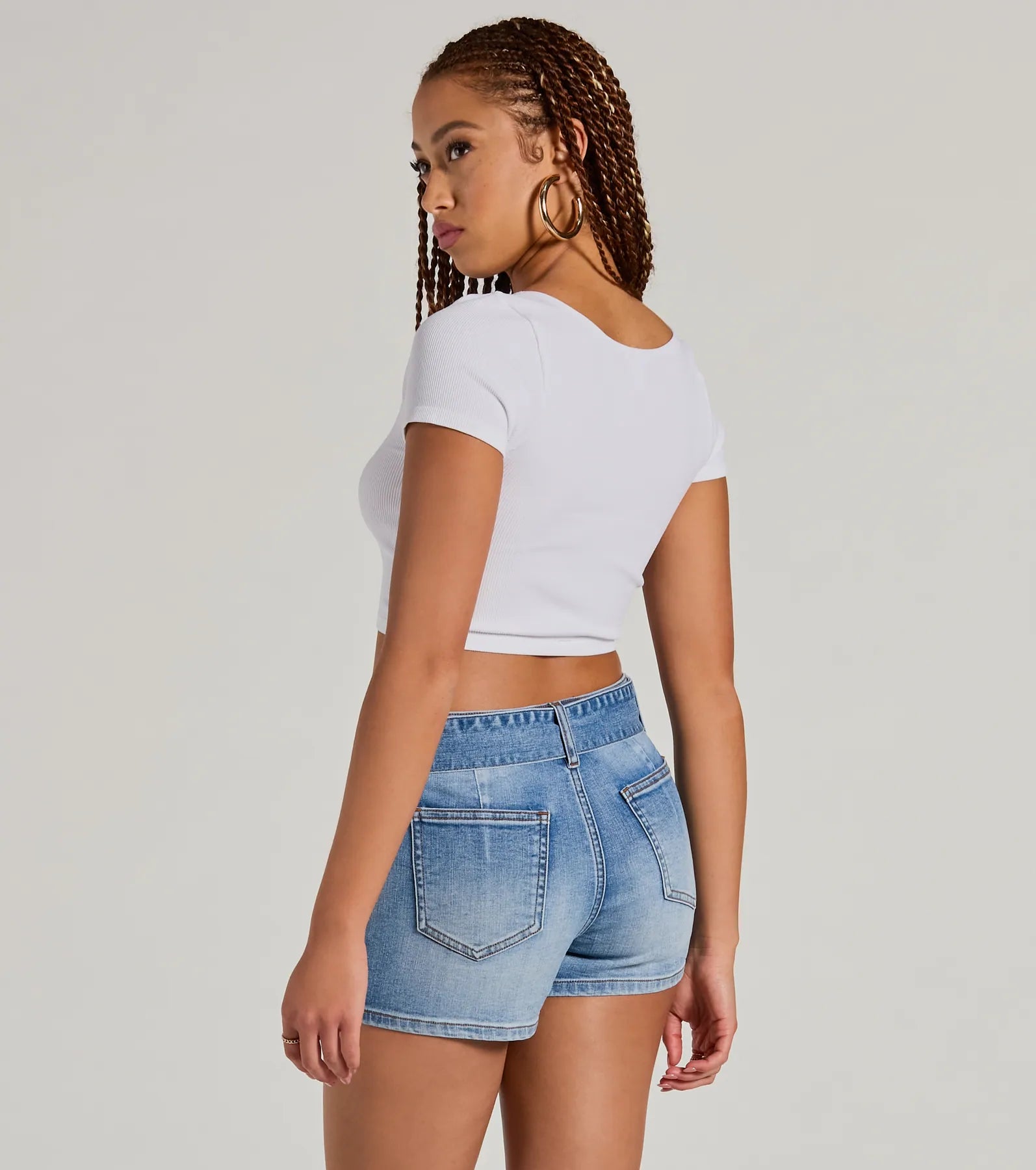 Summer Girlie Mid Rise Belted Denim Shorts
