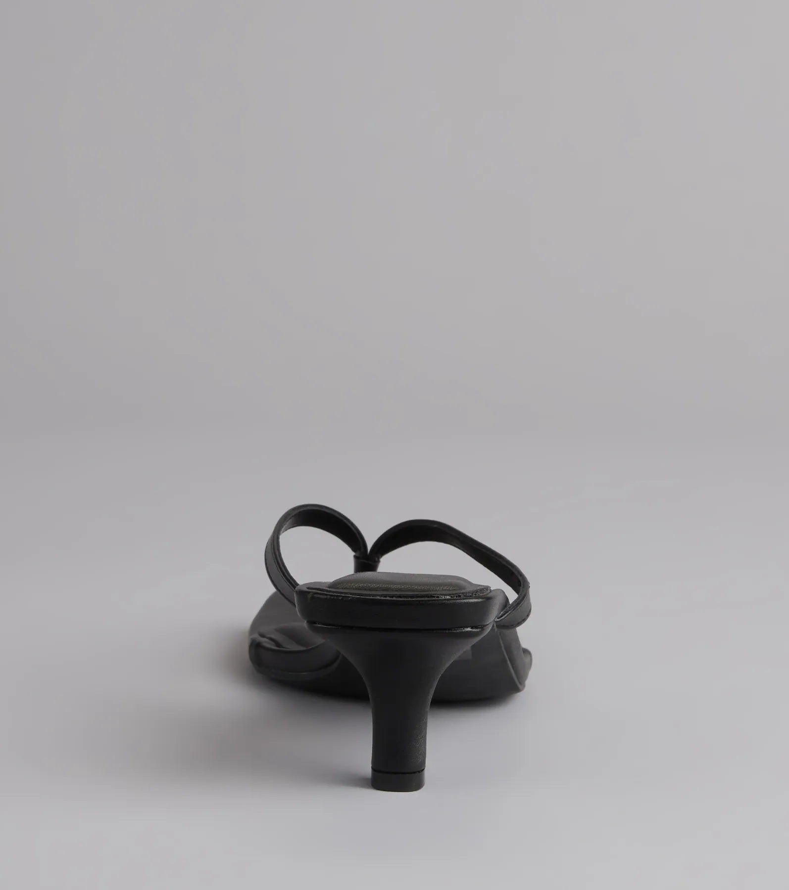 Feeling Chic Thong Square Toe Heels