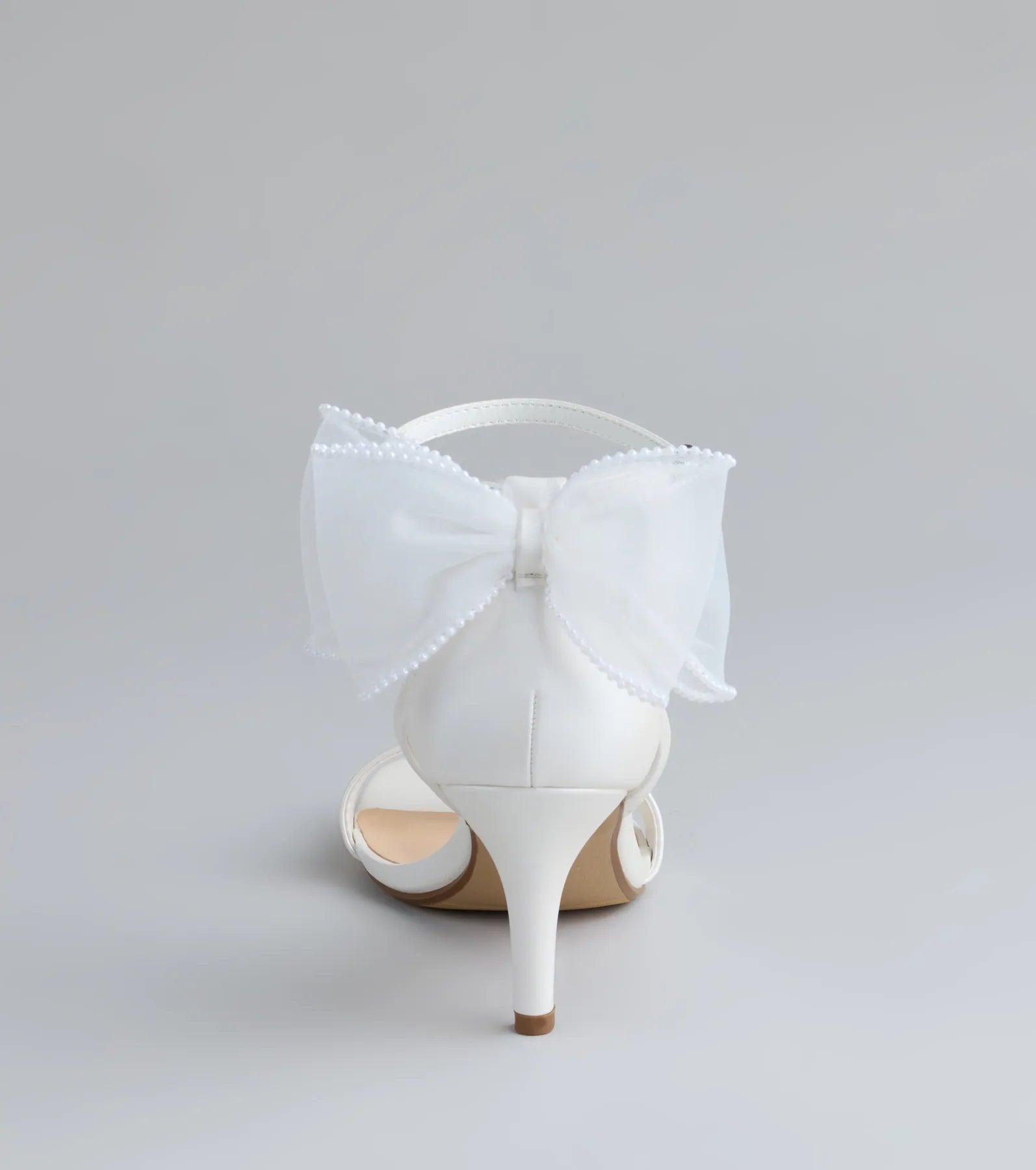 Sweet And Chic Tulle Bow Kitten Heels