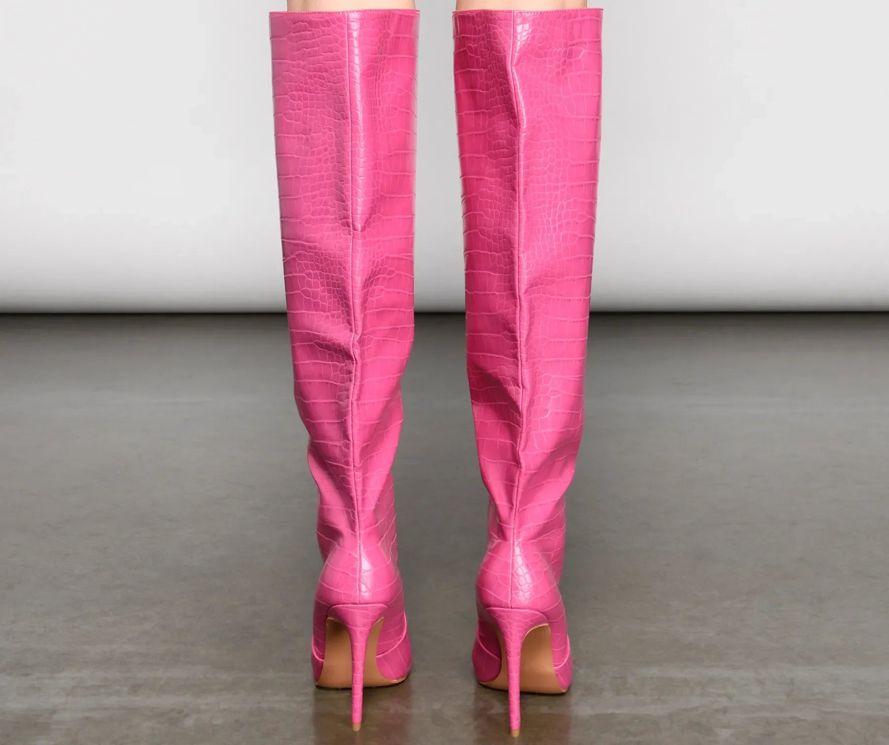 Stylish Gater Knee-High Stiletto Boots