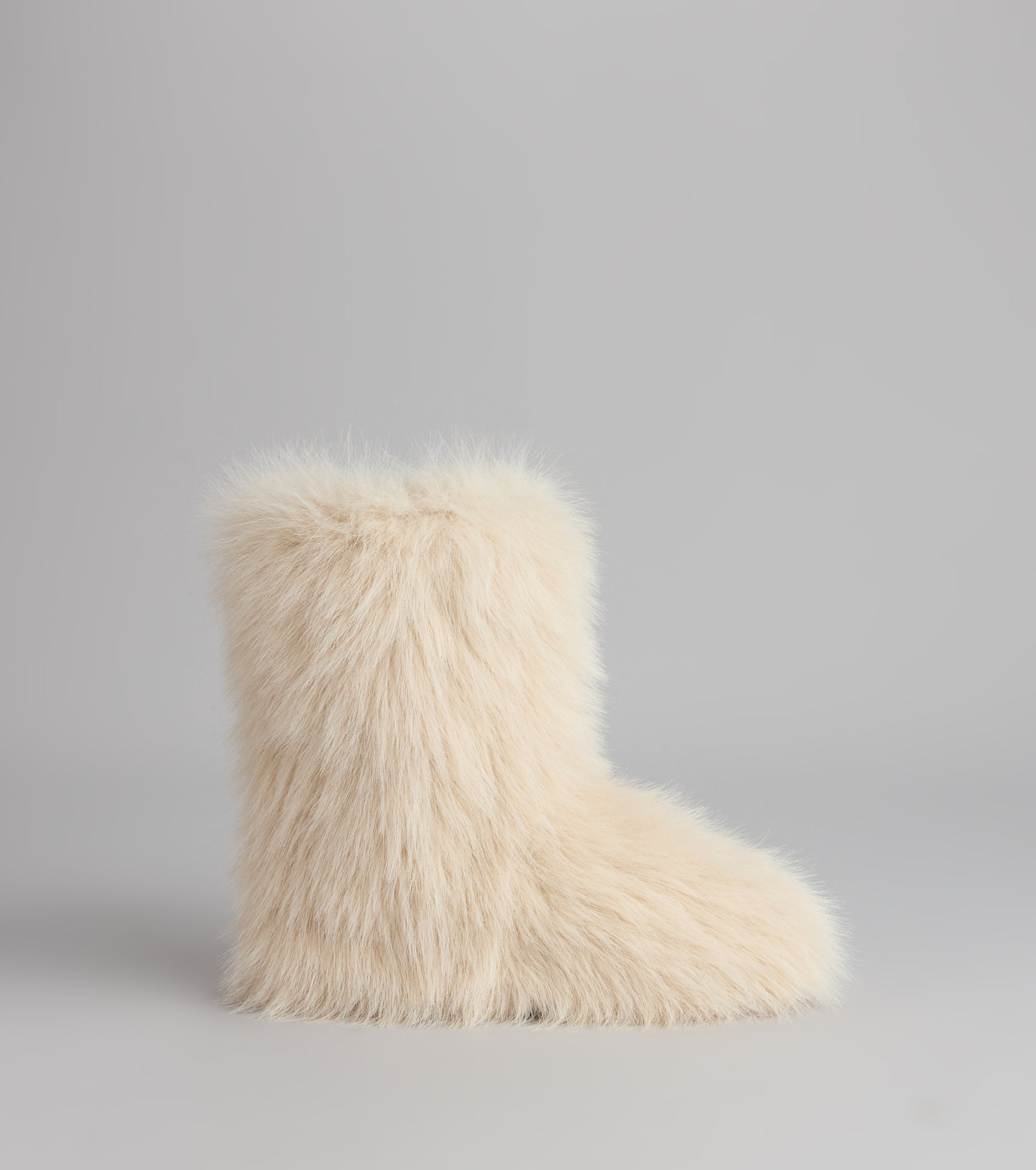 Drama Queen Faux Fur Boots