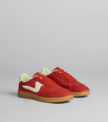 Chic Kicks Contrast Trim Sneakers