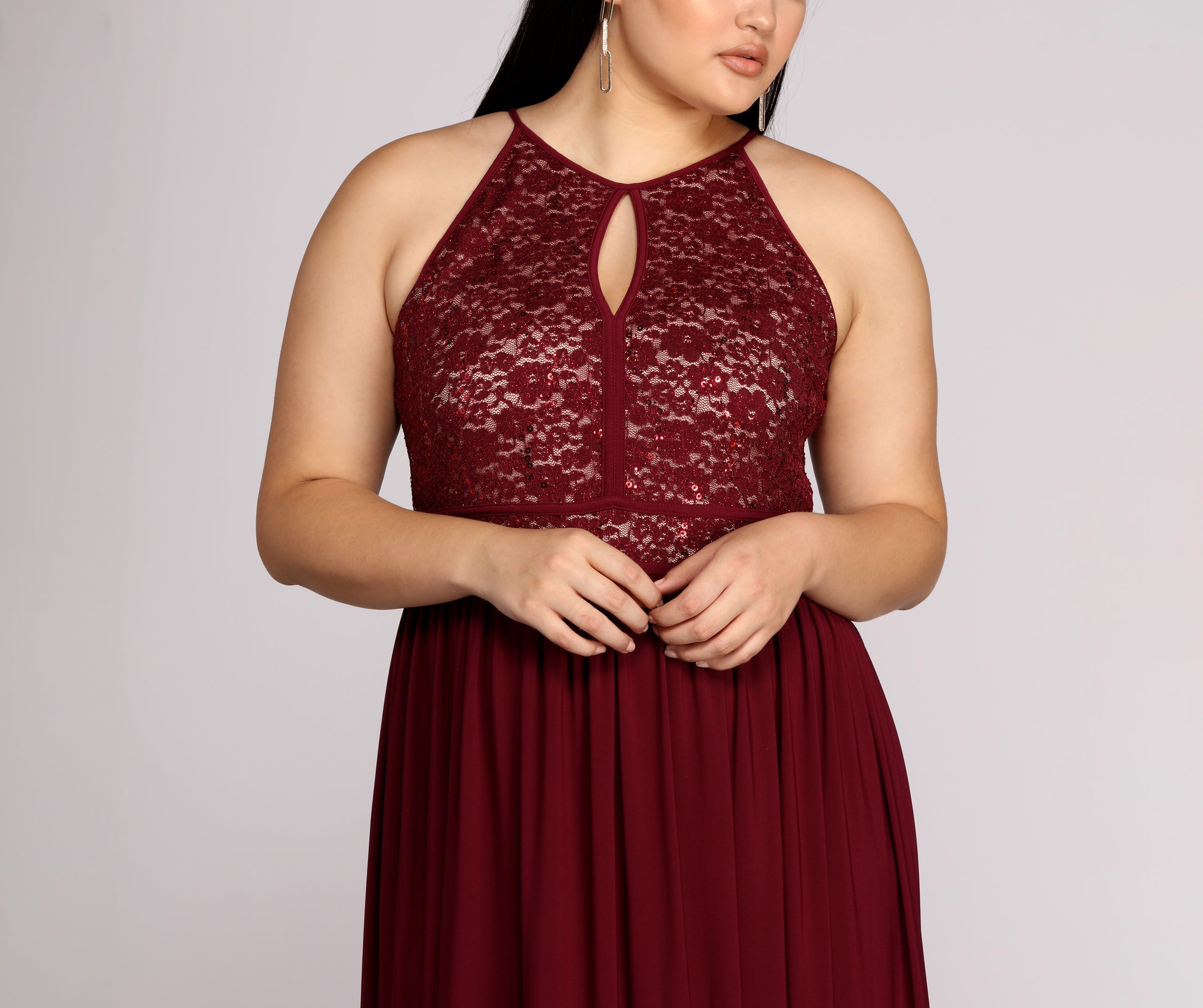 Plus Beth Formal Lace Dress
