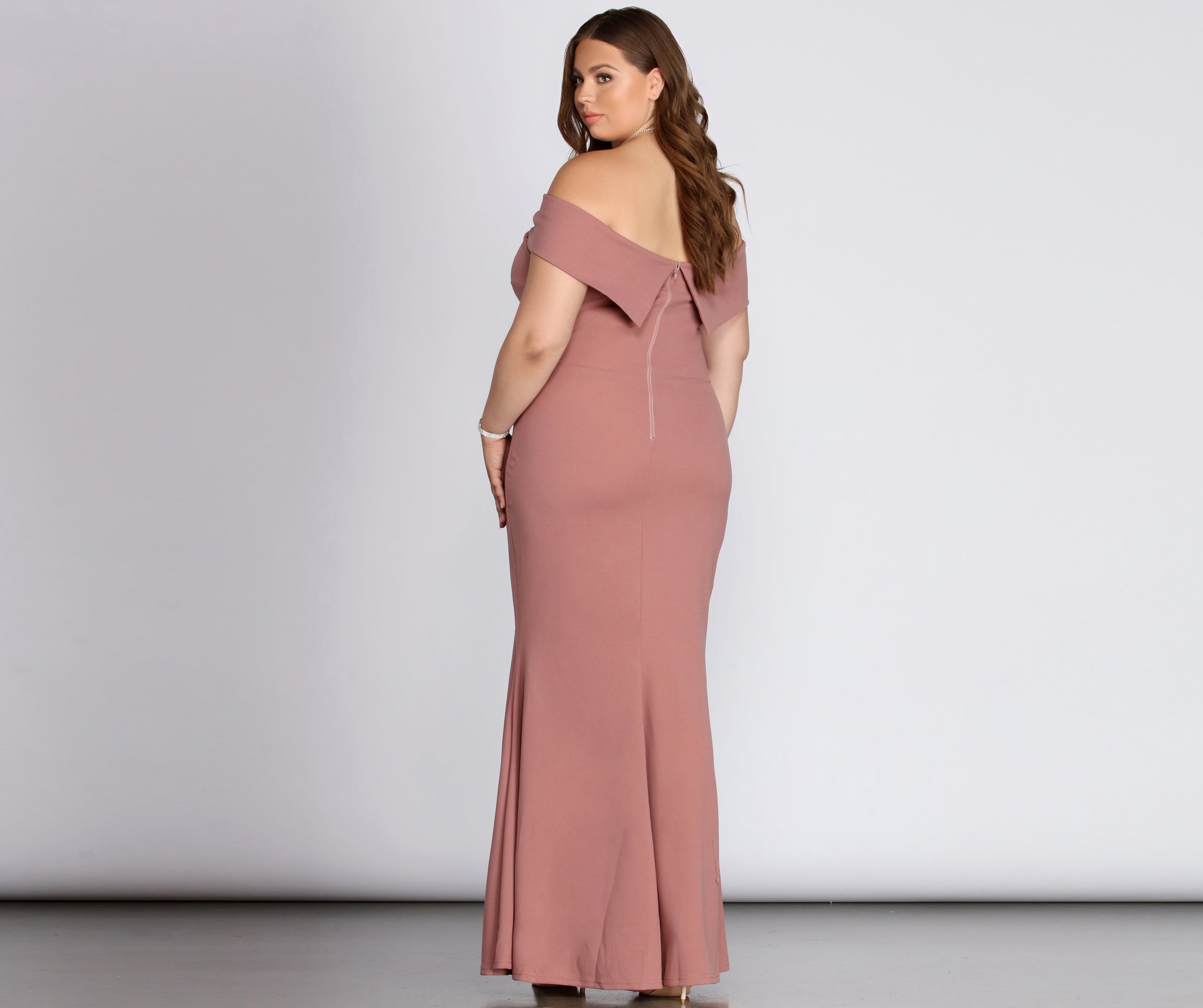 Plus Maddison Sleeveless Mermaid Dress